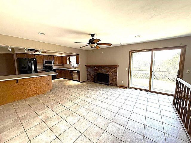 2119 Morningside Drive, Janesville, WI 53546
