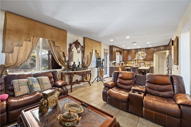 3734 Las Palmas, Palmdale, CA 93550