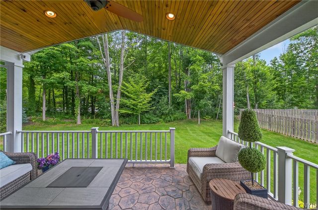 8873 Salvatore Avenue, Lysander, NY 13027