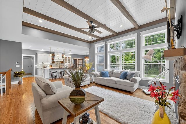 8873 Salvatore Avenue, Lysander, NY 13027