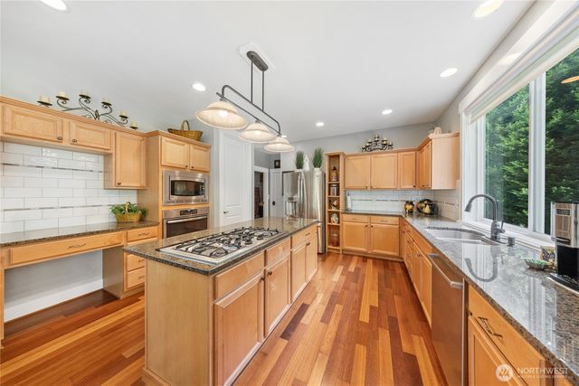 9113 158th Street Ct NW, Gig Harbor, WA 98329
