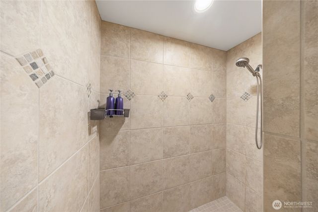 9113 158th Street Ct NW, Gig Harbor, WA 98329