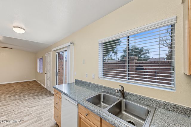 3330 S PARKSIDE Drive, Tempe, AZ 85282