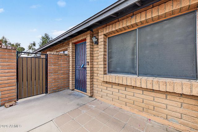 3330 S PARKSIDE Drive, Tempe, AZ 85282