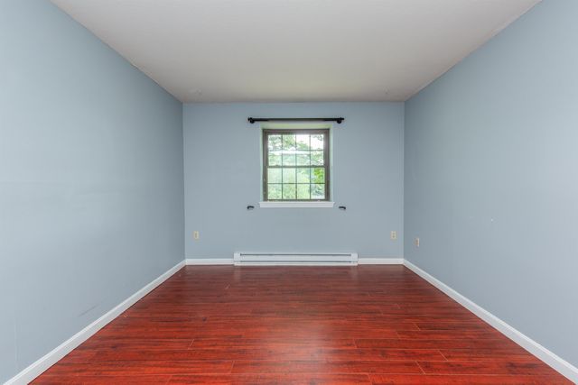 3 Fairfax Ave Unit 143, Derry, NH 03038