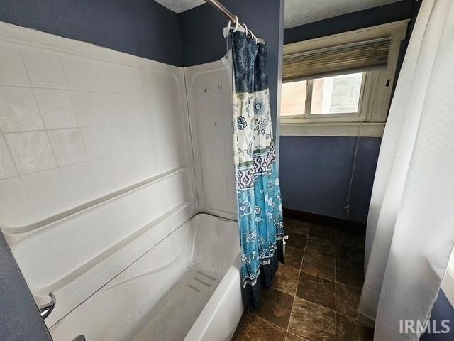27 W Orchard Place, Muncie, IN 47305
