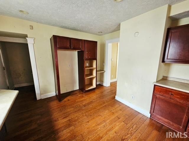 27 W Orchard Place, Muncie, IN 47305