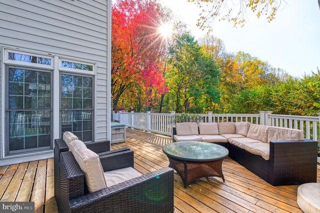 10409 DUNN MEADOW RD, Vienna, VA 22182