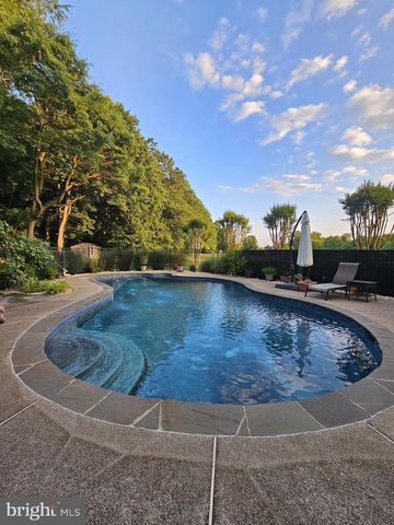 10409 DUNN MEADOW RD, Vienna, VA 22182