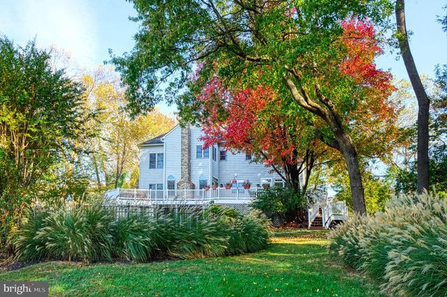 10409 DUNN MEADOW RD, Vienna, VA 22182