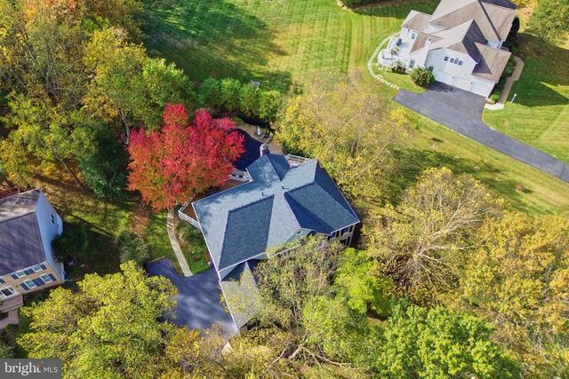 10409 DUNN MEADOW RD, Vienna, VA 22182