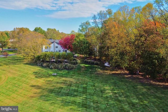 10409 DUNN MEADOW RD, Vienna, VA 22182