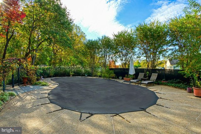 10409 DUNN MEADOW RD, Vienna, VA 22182