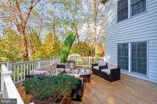 10409 DUNN MEADOW RD, Vienna, VA 22182