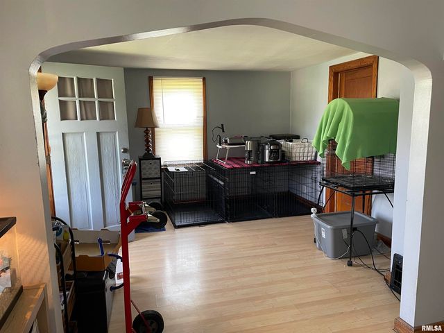 3822 4TH Avenue B, East Moline, IL 61244