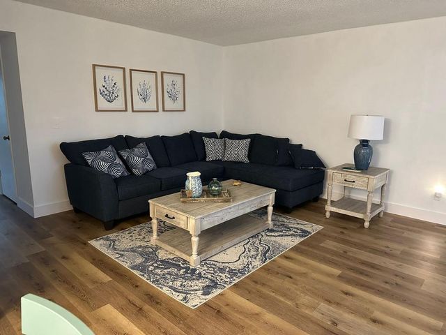 86 Crooked Tree Lane 102, Vero Beach, FL 32962