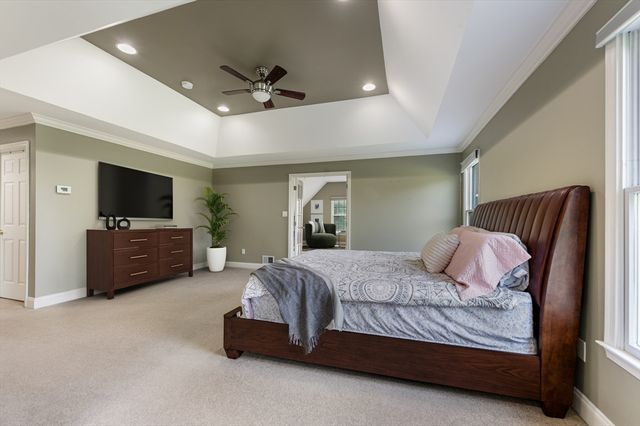 138 Fairview St, Holliston, MA 01746