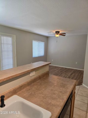 125 S 56TH Street 41, Mesa, AZ 85206