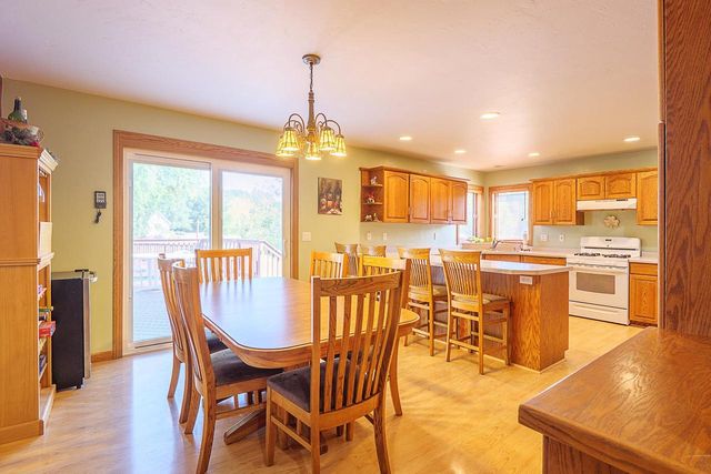 3658 SHILOH ROAD, Suamico, WI 54173