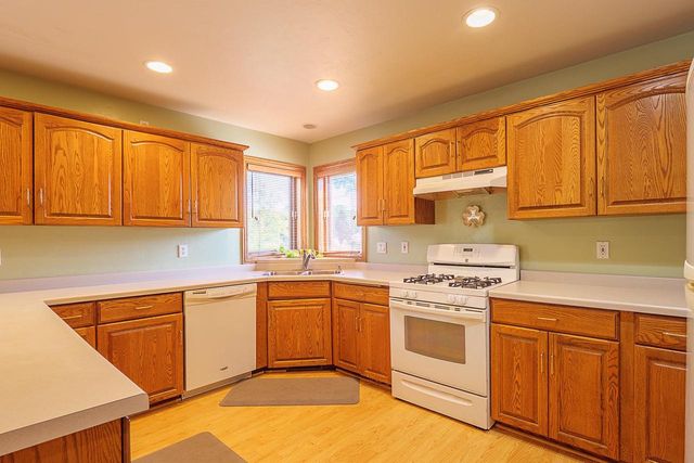 3658 SHILOH ROAD, Suamico, WI 54173