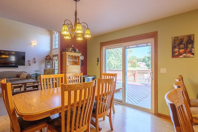 3658 SHILOH ROAD, Suamico, WI 54173