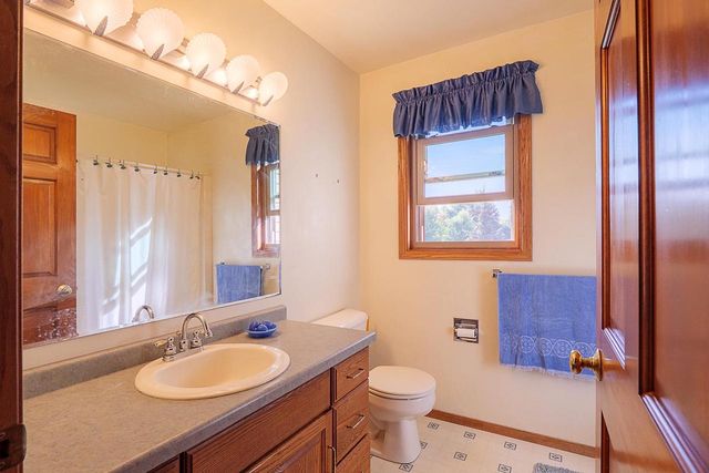 3658 SHILOH ROAD, Suamico, WI 54173