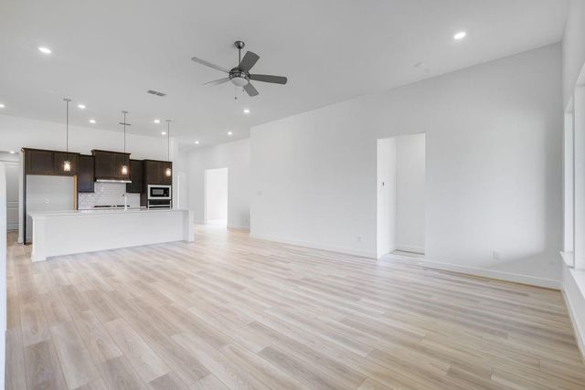 2120 Lila Sky Lane, Friendswood, TX 77546