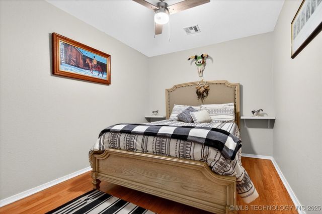 9403 E 159th Street North, Collinsville, OK 74021