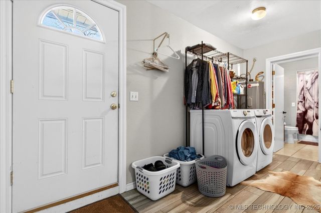 9403 E 159th Street North, Collinsville, OK 74021