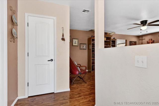 9403 E 159th Street North, Collinsville, OK 74021