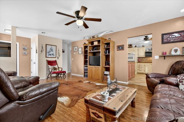 9403 E 159th Street North, Collinsville, OK 74021