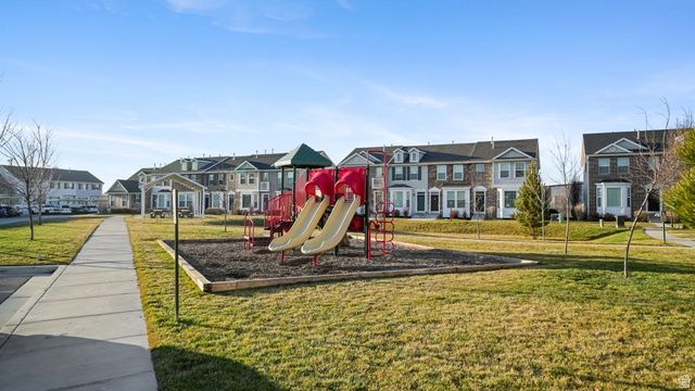 472 S TRI TERRA ST, Provo, UT 84606