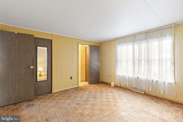 1409 MAPLE AVE, Baltimore, MD 21221