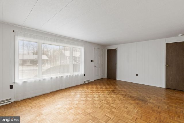 1409 MAPLE AVE, Baltimore, MD 21221