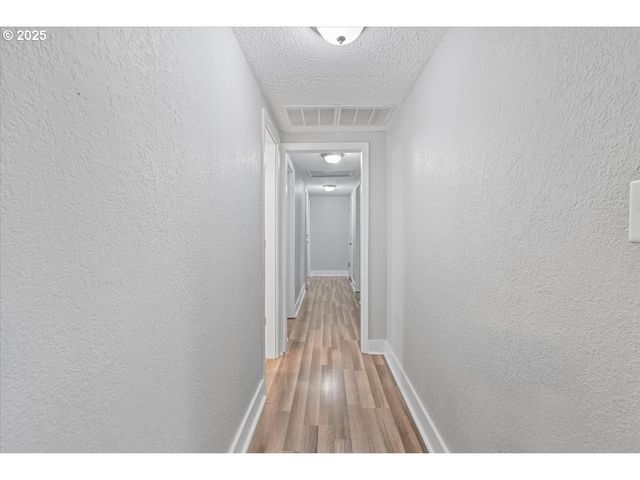 4020 GARY St Ne, Keizer, OR 97303