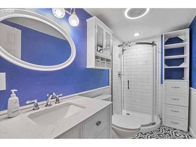 4020 GARY St Ne, Keizer, OR 97303