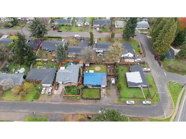 4020 GARY St Ne, Keizer, OR 97303