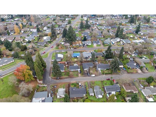 4020 GARY St Ne, Keizer, OR 97303