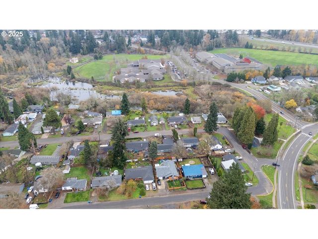 4020 GARY St Ne, Keizer, OR 97303