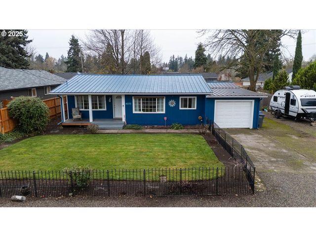 4020 GARY St Ne, Keizer, OR 97303