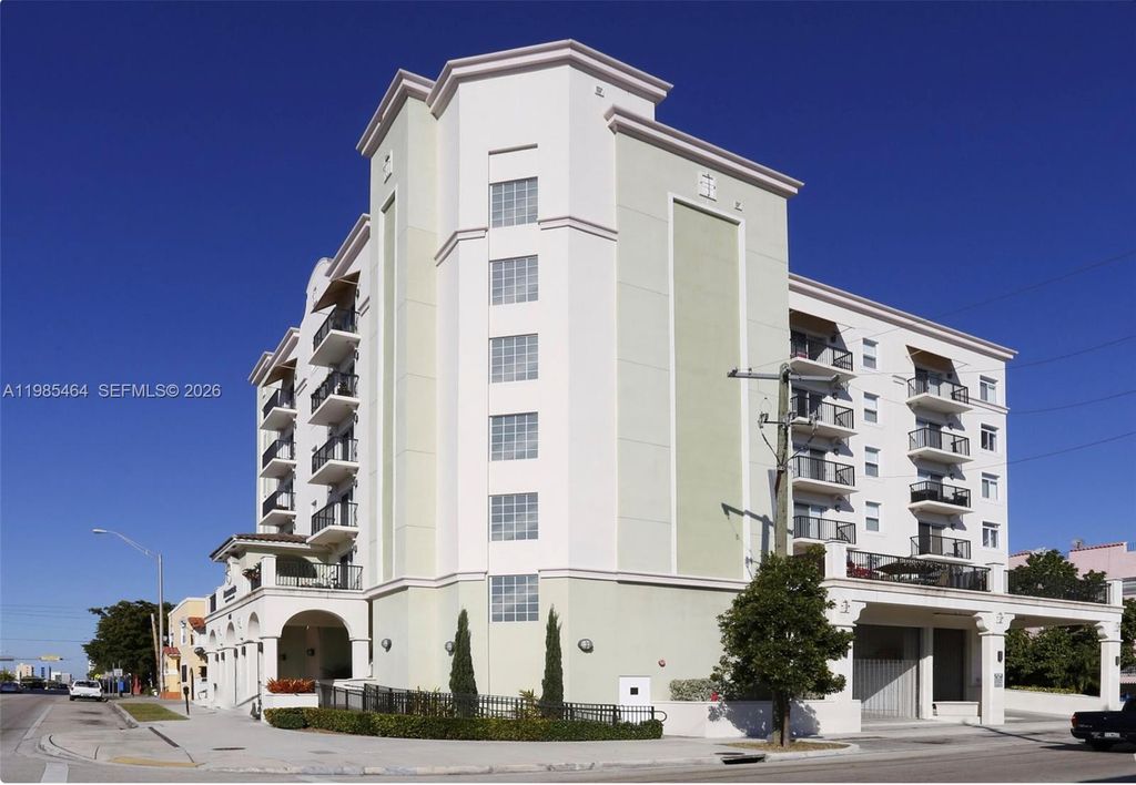 435 SW 12th Ave 301, Miami, FL 33130