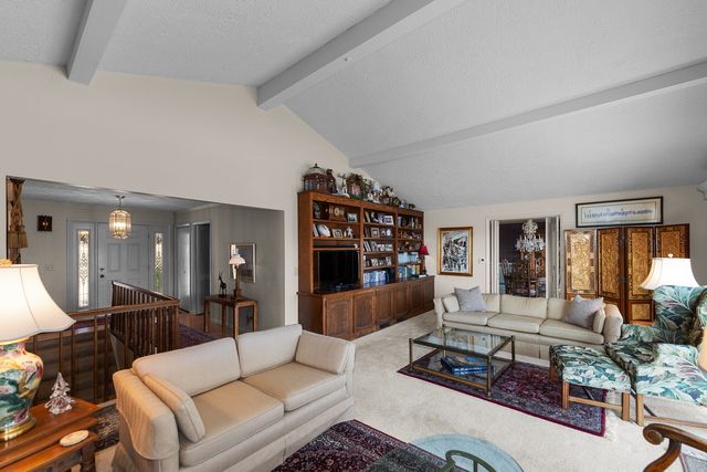 6026 95th Avenue, Taylor Ridge, IL 61284