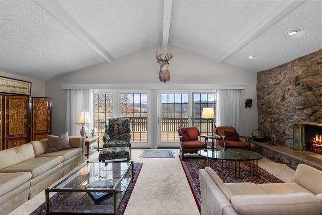 6026 95th Avenue, Taylor Ridge, IL 61284