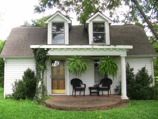 2750 Paynes Mill Road, Versailles, KY 40383