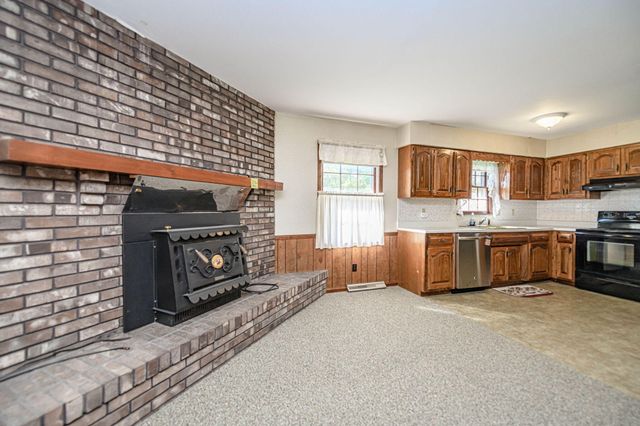 1208 LONDON DR, Columbia, MO 65203