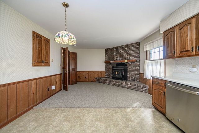 1208 LONDON DR, Columbia, MO 65203