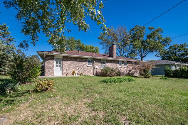 1208 LONDON DR, Columbia, MO 65203