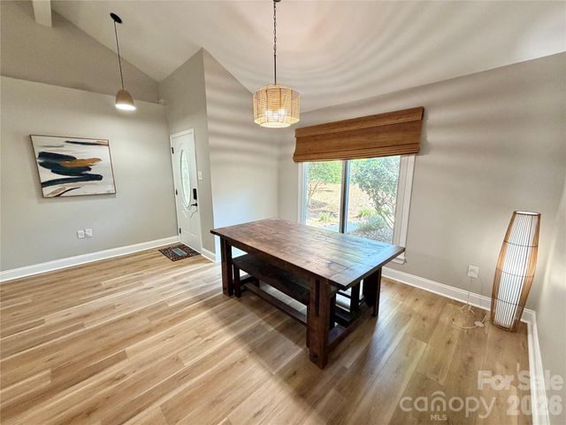 6836 Pin Oak Court, Charlotte, NC 28226
