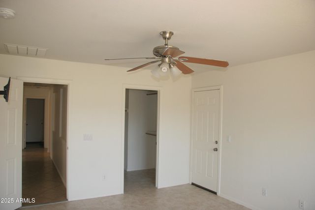 4505 W BURGESS Lane, Laveen, AZ 85339