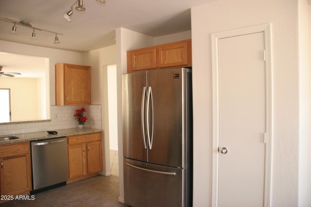 4505 W BURGESS Lane, Laveen, AZ 85339